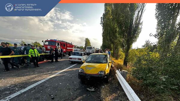 Երևան-Սևան ճանապարհին մեքենաներ են բախվել. 1 մարդ մահացել է, 3–ը` վնասվածքներ ստացել - Sputnik Արմենիա