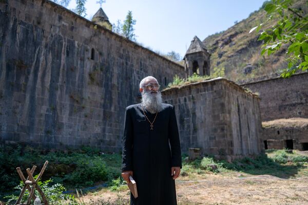 Հակոբ վանականը Տաթևի Մեծ անապատում - Sputnik Արմենիա
