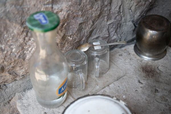 Հակոբ վանականի խուցը Տաթևի Մեծ անապատում - Sputnik Արմենիա