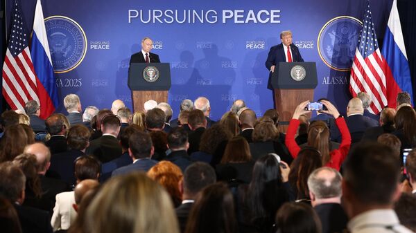 Վլադիմիր Պուտինի և Դոնալդ Թրամփի հանդիպումը Ալյասկայում - Sputnik Արմենիա