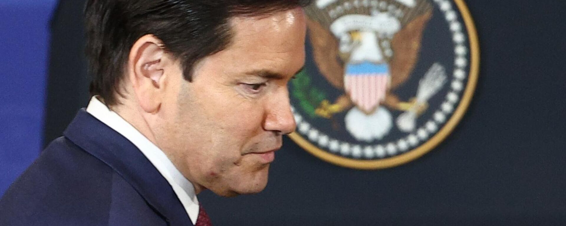 Госсекретарь США Марко Рубио перед началом пресс-конференции по итогам переговоров президентов РФ и США (15 августа 2025). Аляска - Sputnik Армения, 1920, 20.11.2025