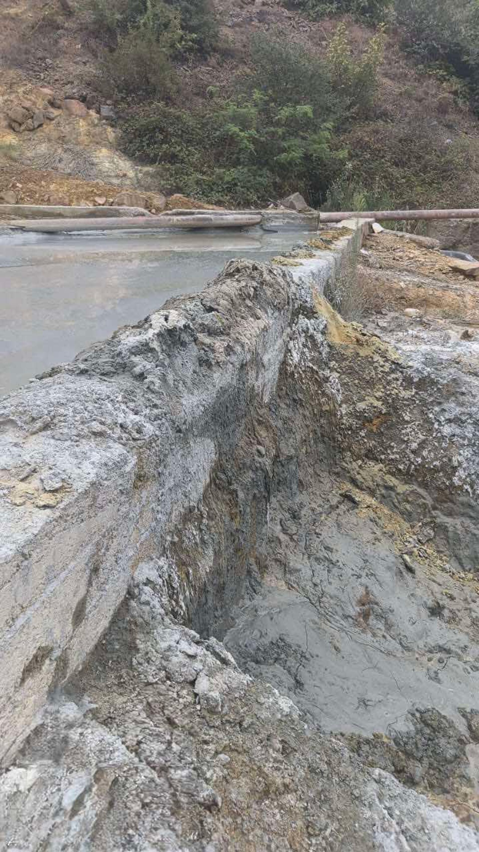 В связи с загрязнением реки Дебед Инспекционный орган охраны природы и недр Армении представил сообщение в Следственный комитет РА - Sputnik Արմենիա, 1920, 18.08.2025