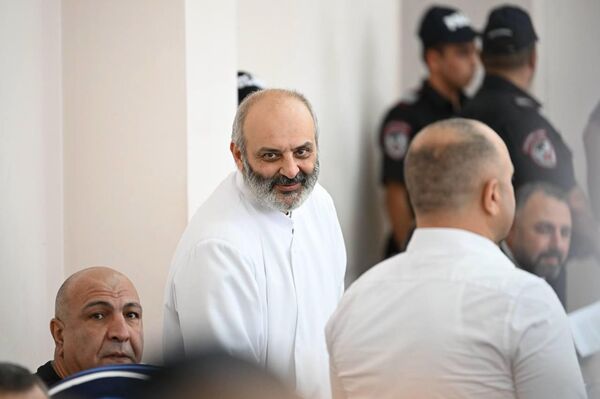 Բագրատ սրբազան Բագրատ սրբազան - Sputnik Արմենիա