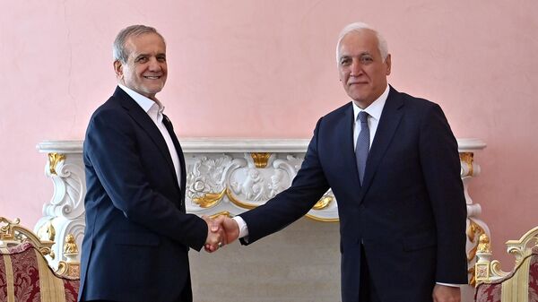 Վահագն Խաչատուրյանը հանդիպել է Մասուդ Փեզեշքիանի հետ - Sputnik Արմենիա