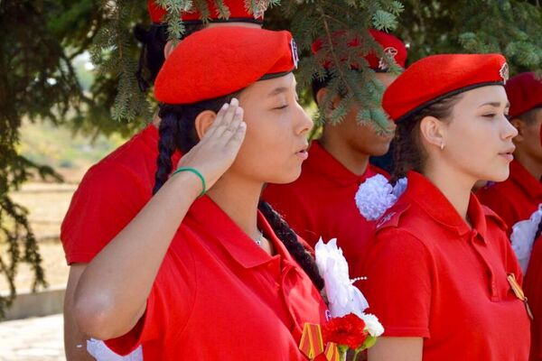 Գյումրիում հարգանքի տուրք մատուցվեց մայոր Մոնտրեզորի ջոկատի զինվորների հիշատակին - Sputnik Արմենիա