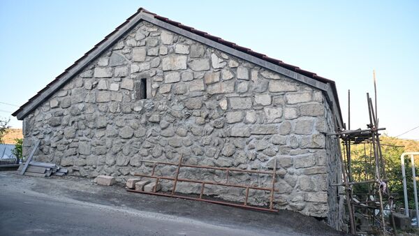 Կապանի Բարաբաթումի 17-րդ դարի եկեղեցին վերականգնվել է - Sputnik Արմենիա