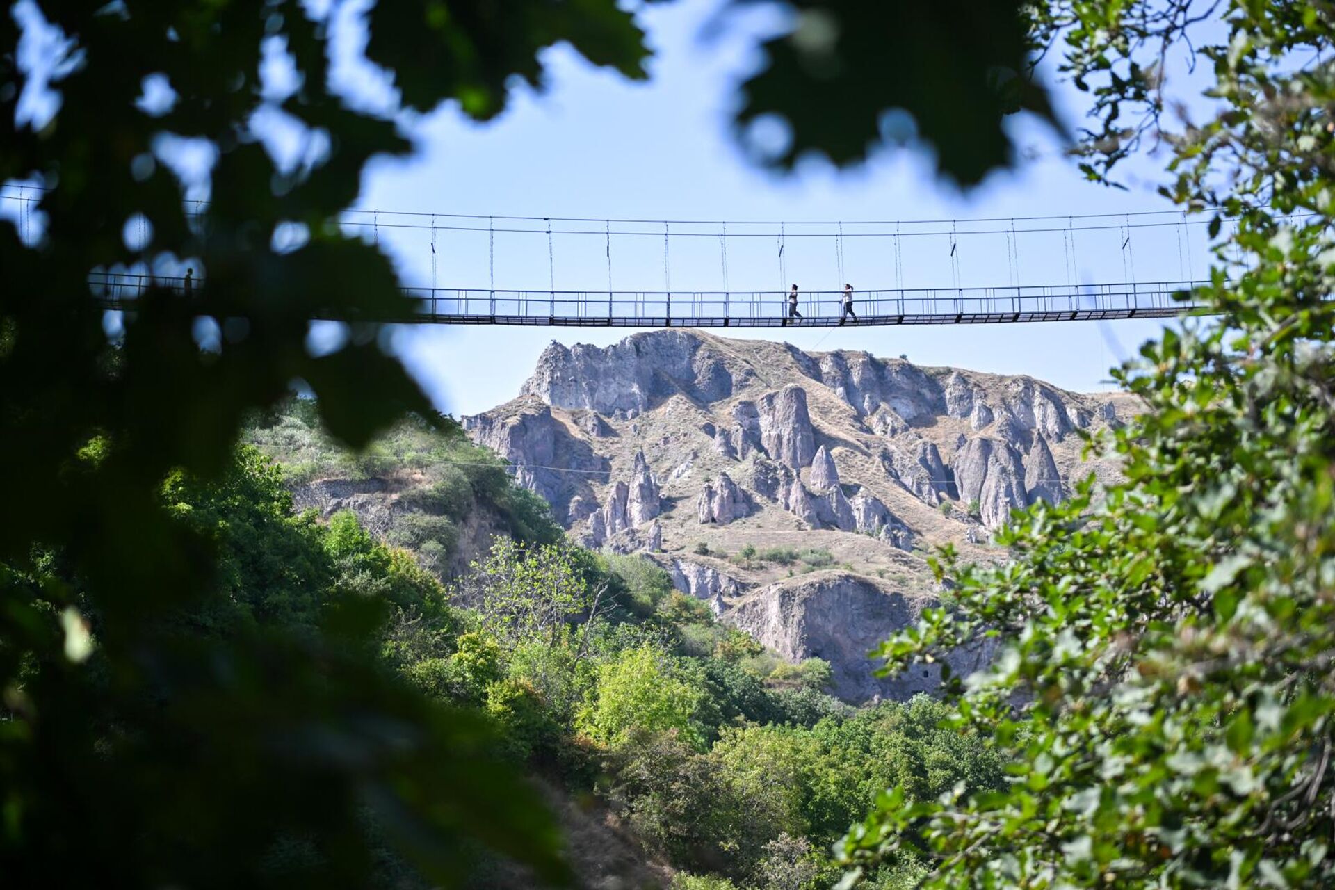 Висячий мост Старого Хндзореска Висячий мост Старого Хндзореска - Sputnik Արմենիա, 1920, 29.08.2025