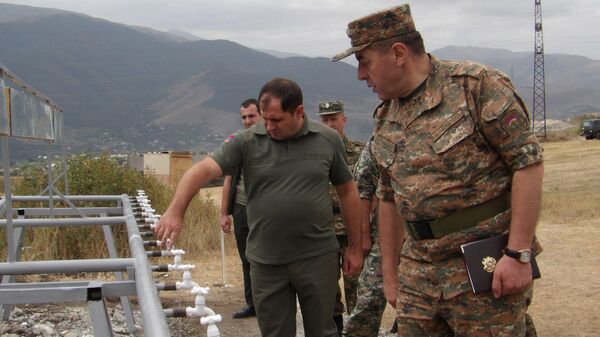 Министр обороны Сурен Папикян встретился с резервистами, участвующими в 25-дневных сборах в Лорийской и Араратской областях - Sputnik Армения