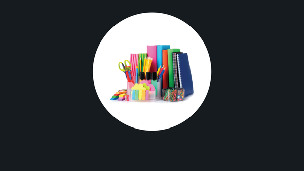 Усредненные цены на школьную одежду и принадлежности (бюджетные торговые точки) - Sputnik Армения