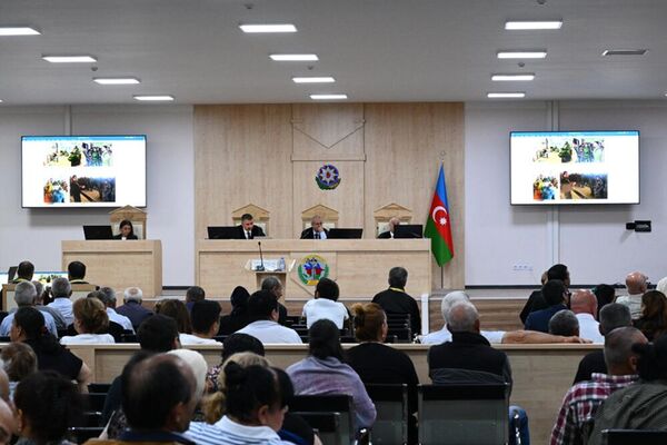 Судебное заседание над армянским военно-политическим руководством Нагорного Карабаха (25 августа 2025). Баку - Sputnik Армения