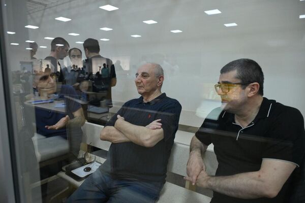 Բակո Սահակյանն ու Արայիկ Հարությունյանը - Sputnik Արմենիա