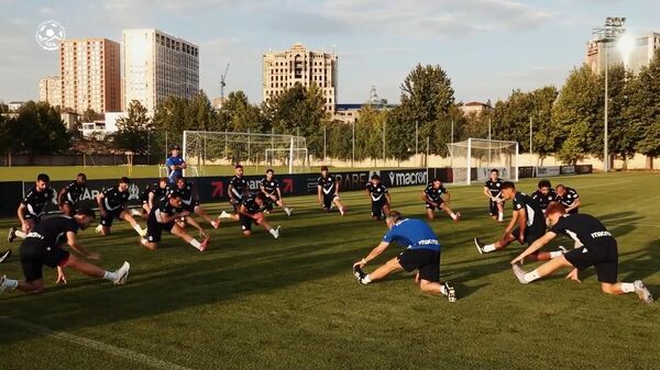 Первая тренировка сборной Армении под руководством нового тренера Егише Меликяна - Sputnik Արմենիա