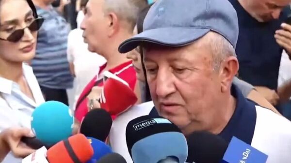 Մովսես Հակոբյանը հանրահավաքին - Sputnik Արմենիա