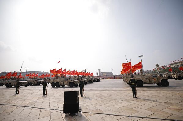 Ռազմական շքերթը Թիենանմեն հրապարակում - Sputnik Արմենիա