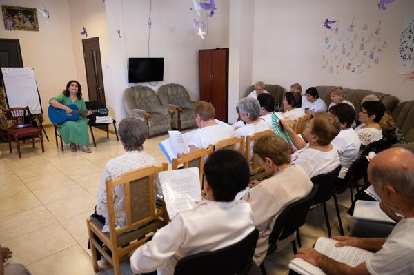 «Առաքելություն Հայաստան» կազմակերպության Շենգավիթի ցերեկային խնամքի կենտրոնի շահառուները - Sputnik Արմենիա