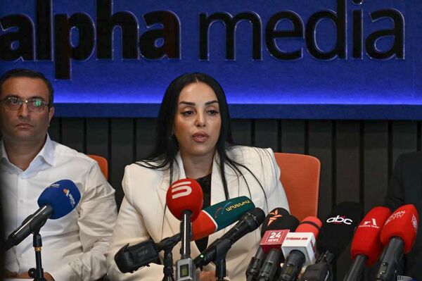 Адвокатская коллегия Самвела Карапетяна проводит пресс-конференцию (9 сентября 2025). Еревaн - Sputnik Армения