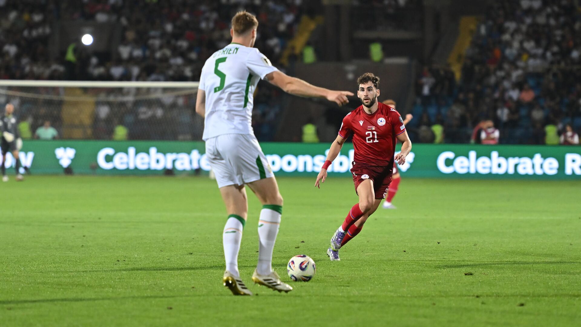 Отборочный матч чемпионата мира по футболу 2026 года между Арменией и Ирландией на Республиканском стадионе (9 сентября 2025). Еревaн - Sputnik Армения, 1920, 24.09.2025