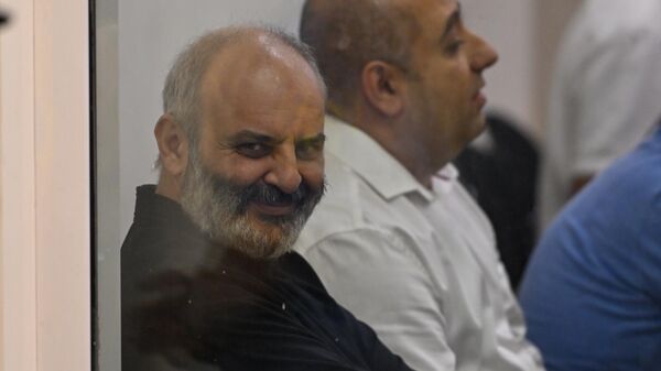 Բագրատ սրբազանը դատարանում - Sputnik Արմենիա