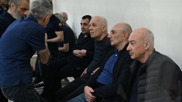 Հայ ռազմագերիները Բաքվի դատարանում - Sputnik Արմենիա