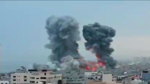 Момент атаки йеменского порта Ходейда - Sputnik Արմենիա