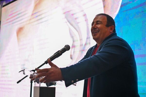 Гагик Царукян на презентации информационного бюро и веб-сайта статуи Иисуса Христа (16 сентября 2025). Еревaн - Sputnik Армения