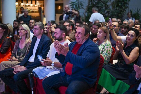 Презентация информационного бюро и веб-сайта статуи Иисуса Христа (16 сентября 2025). Еревaн - Sputnik Армения