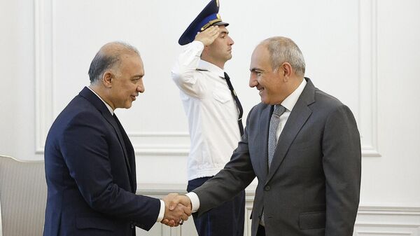 Մեհդի Սոբհանին և Նիկոլ Փաշինյանը - Sputnik Արմենիա