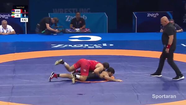 Малхас Амоян вышел в финал ЧМ по греко-римской борьбе в Загребе - Sputnik Армения