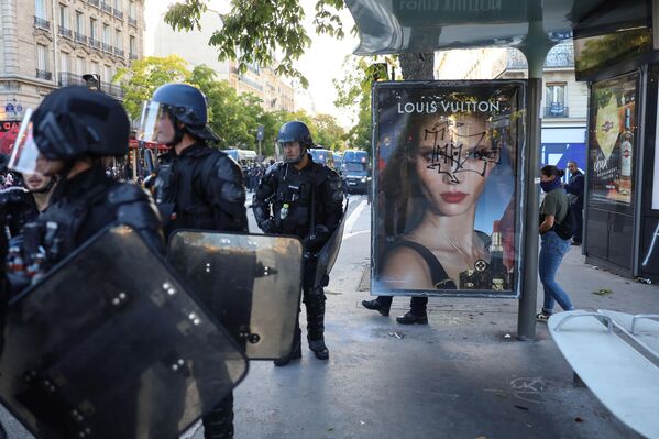 Демонстрации направлены против бюджетной реформы Франции - Sputnik Армения