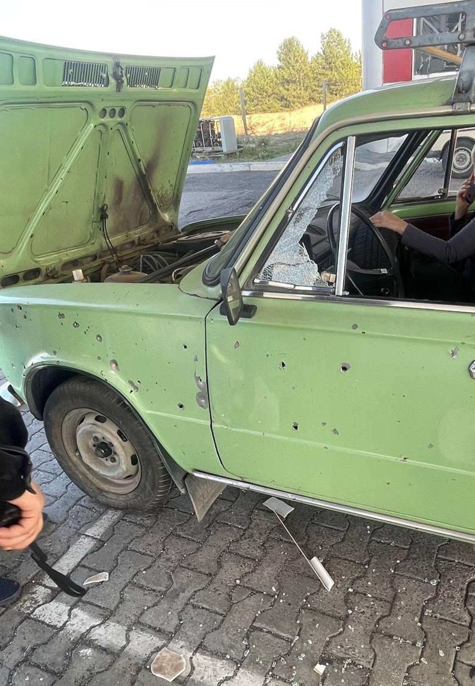 Последствия атаки дроном ВСУ заправки в Энергодаре - Sputnik Армения, 1920, 19.09.2025