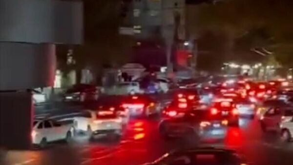 Երևանում խցանումների պատճառը ոչ միայն տեղացած անձրևն էր, այլև Կենտրոնի հոսանքազրկումը - Sputnik Արմենիա