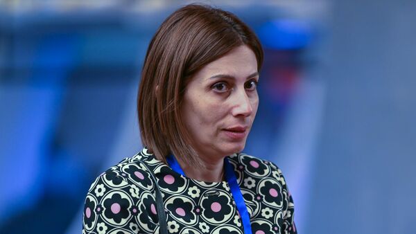 Министр здравоохранения Анаит Аванесян после заседания партии ГД (20 сентября 2025). Еревaн - Sputnik Армения