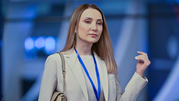 Лилит Макунц после заседания партии ГД (20 сентября 2025). Еревaн - Sputnik Армения