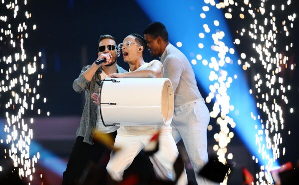 Омар Аседо (Венесуэла)Певец, композитор и продюсер с более чем 25-летним опытом сценической деятельности. Его творческий путь начался ещё в детстве, а сегодня имя артиста известно далеко за пределами его родной страны. - Sputnik Армения