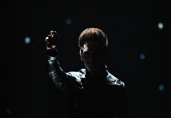 Слободан Тркуля (Сербия)Легенда современной балканской сцены, мультиинструменталист, певец и композитор Слободан Тркуля известен не только в Европе, но и далеко за её пределами. Основатель группы Balkanopolis, Слободан уже более 25 лет строит уникальный музыкальный мост между традициями и современностью. - Sputnik Армения