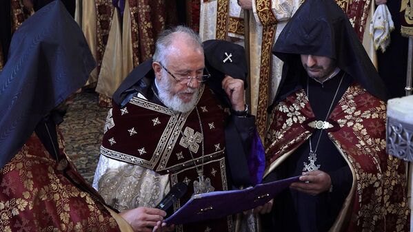 Գարեգին Բ–ն Անկախության տոնի առիթով հանրապետական մաղթանք է հնչեցրել Գարեգին Բ–ն Անկախության տոնի առիթով հանրապետական մաղթանք է հնչեցրել - Sputnik Արմենիա