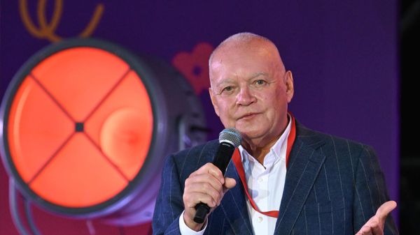 Генеральный директор медиагруппы Россия сегодня Дмитрий Киселев на II Международном джазовом фестивале Геленджик - молодое - Sputnik Армения
