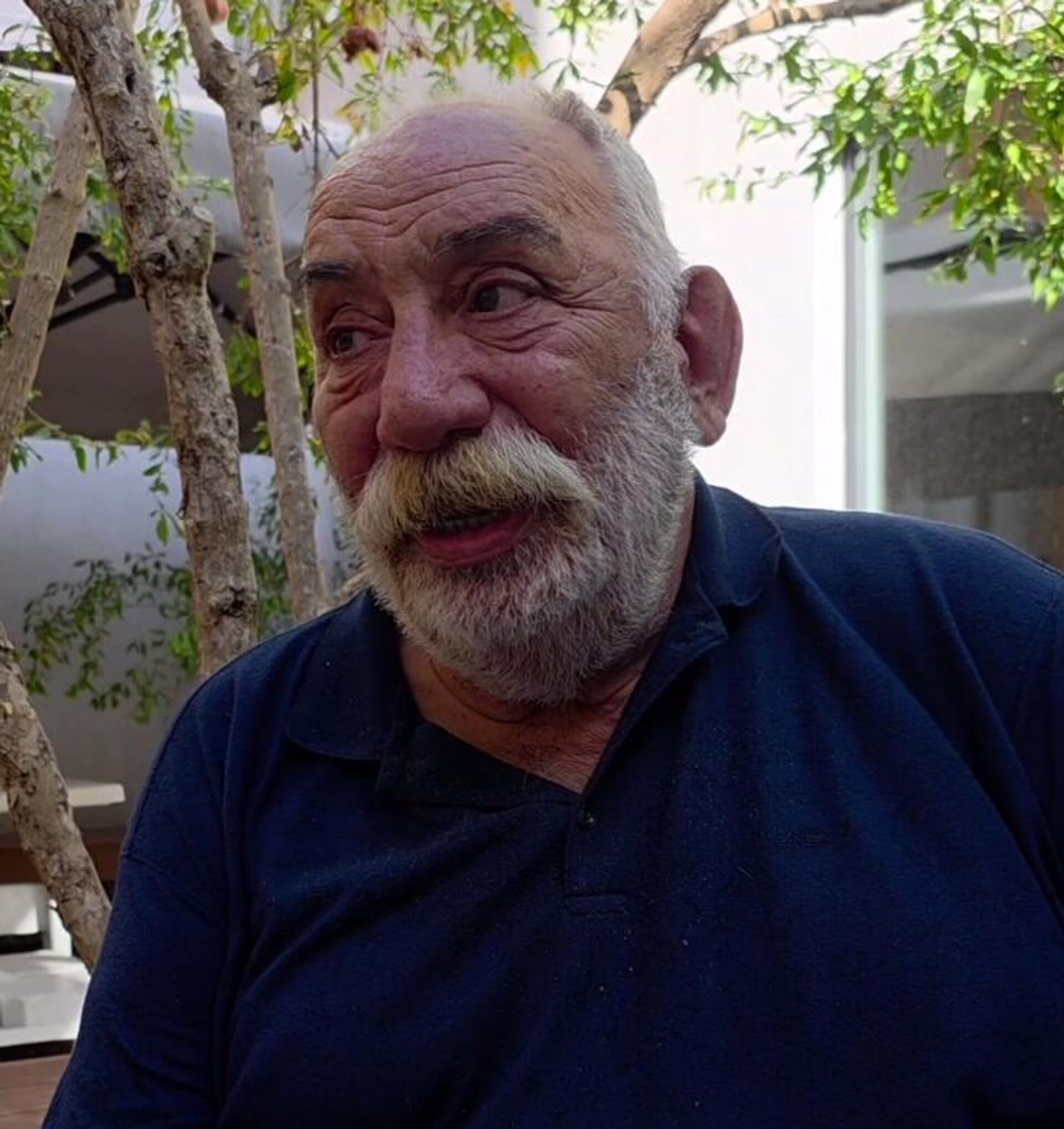 Главред газеты Акос Баграт Эстукян Главред газеты Акос Баграт Эстукян - Sputnik Армения, 1920, 24.09.2025