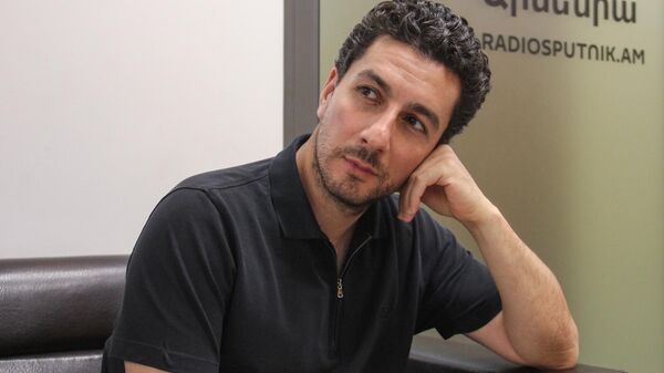 Скрипач Сергей Хачатрян в гостях радио Sputnik - Sputnik Армения