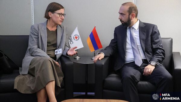  Արարատ Միրզոյանն ու Միրյանա Սպոլյարիչ Էգերը  - Sputnik Արմենիա