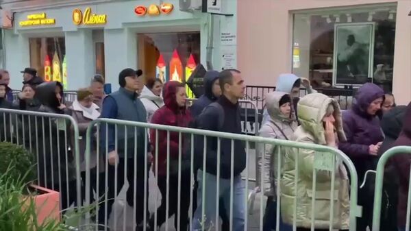 Как молдоване голосуют в Москве на выборах в парламент Молдовы - Sputnik Արմենիա