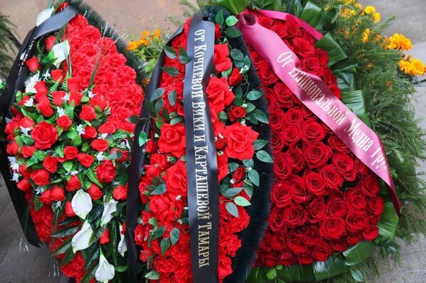 Տիգրան Քեոսայանի հոգեհանգիստը Մոսկվայի Սուրբ Խաչ եկեղեցում - Sputnik Արմենիա