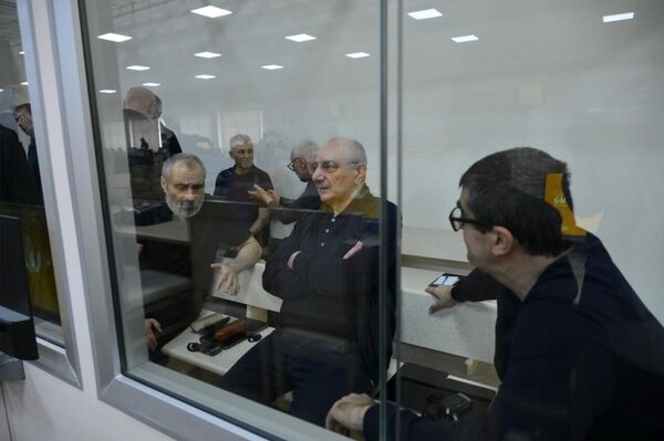 Судебное заседание над армянским военно-политическим руководством Нагорного Карабаха (29 сентября 2025). Баку - Sputnik Армения