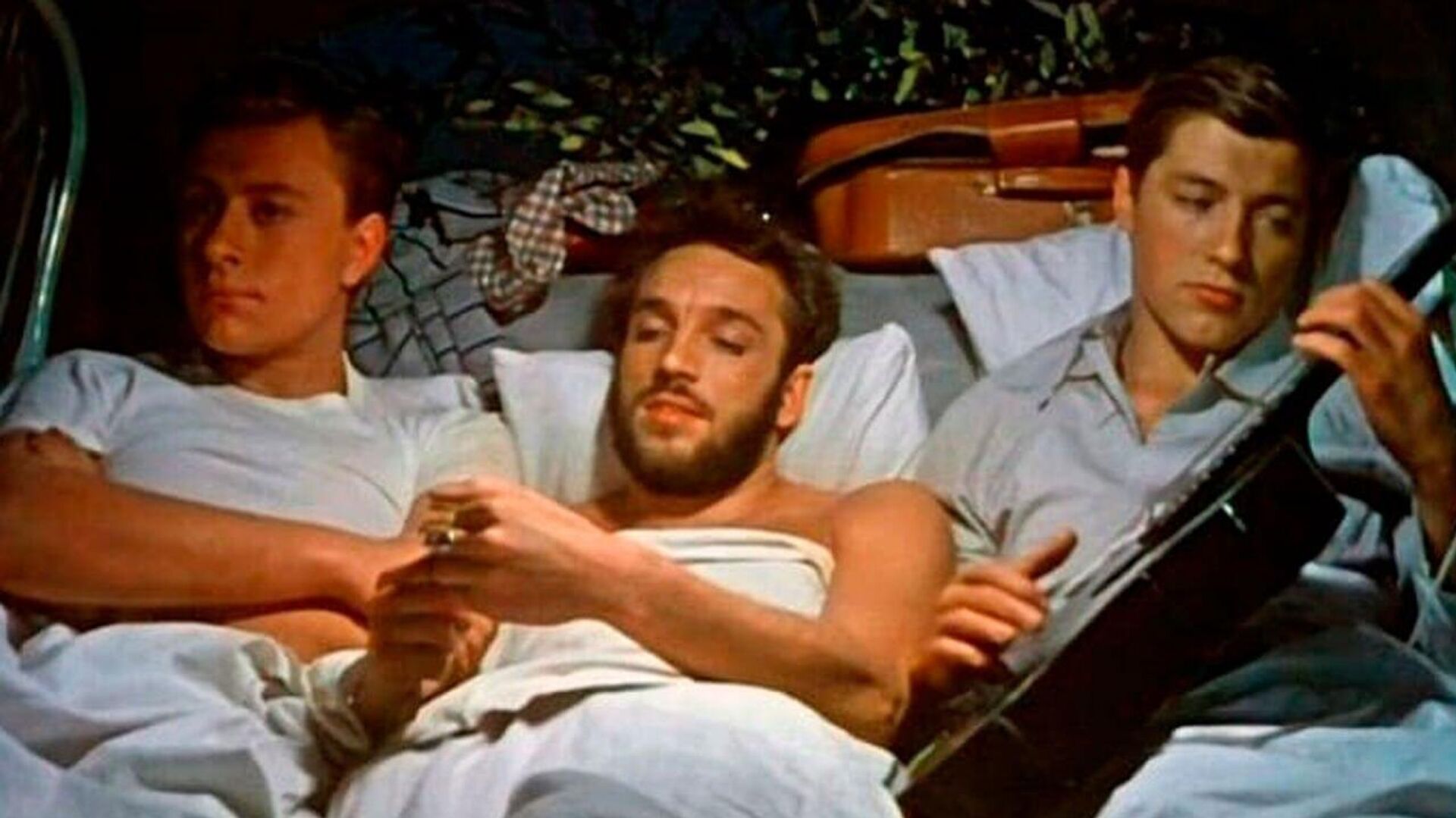 Андреей Миронов, Геннадий Нилов, Евгений Жариков - Sputnik Արմենիա, 1920, 30.09.2025