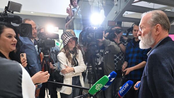 Премьера фильма Т. Кеосаяна Семь дней Петра Семеныча - Sputnik Արմենիա