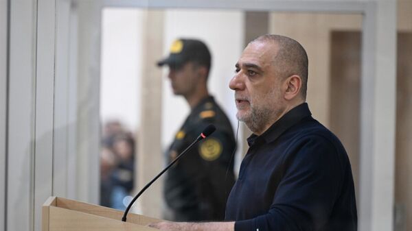 Рубен Варданян во время суда (7 октября 2025). Баку - Sputnik Армения