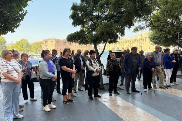 Բողոքի ակցիա կառավարության դիմաց - Sputnik Արմենիա