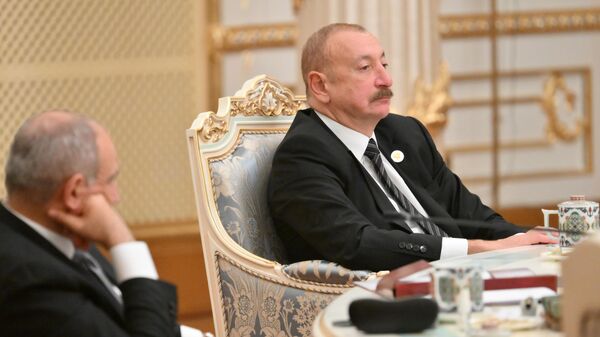 Նիկոլ Փաշինյանի և Իլհամ Ալիևի հանդիպումը - Sputnik Արմենիա