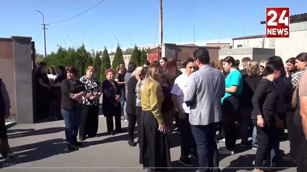 Родственники убитого Володи Григоряна провели акцию протеста в Мердзаване - Sputnik Армения