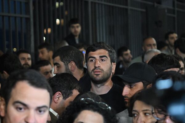 Հակակոռուպցիոն դատարանի մոտ - Sputnik Արմենիա